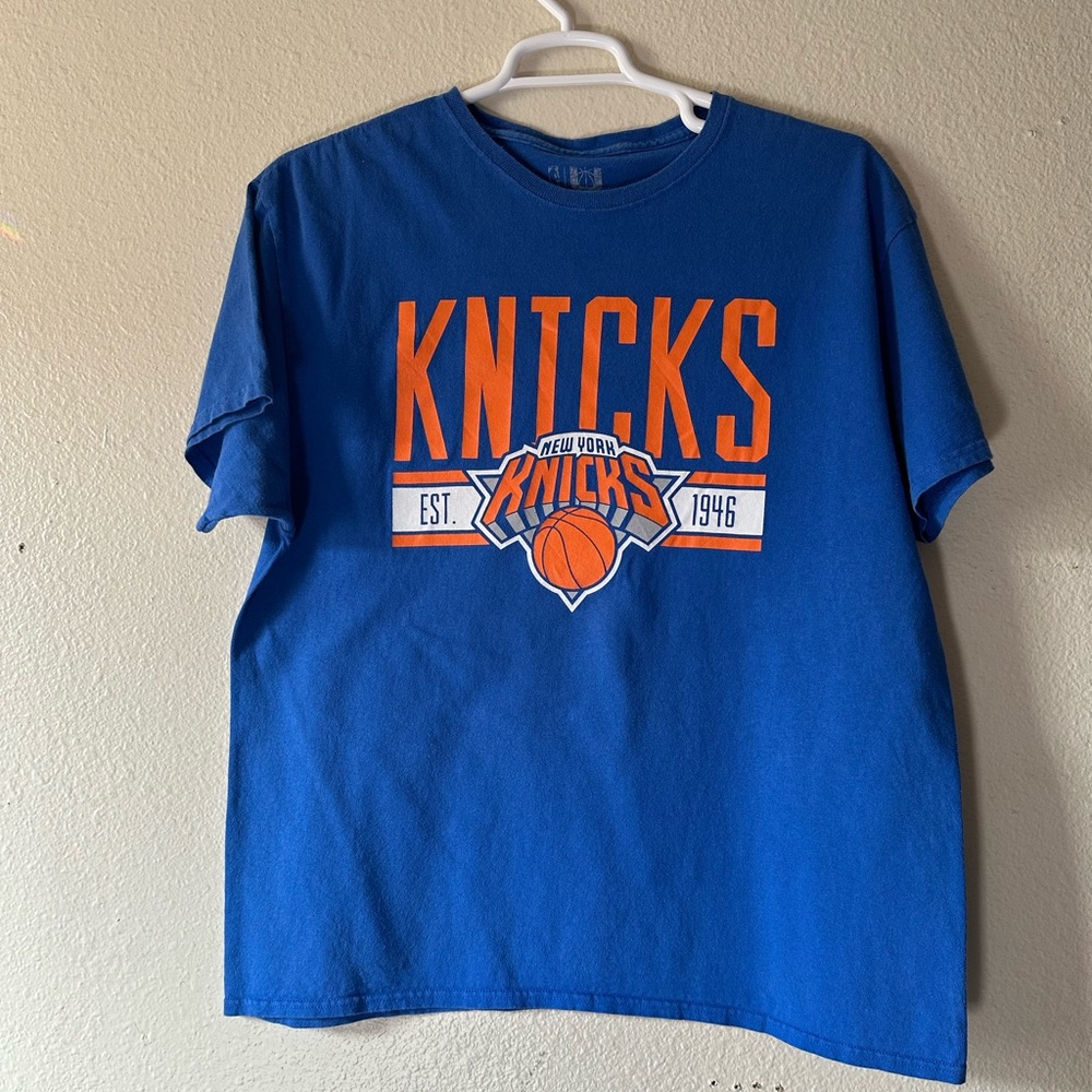 Classic blue New York Knicks tshirt